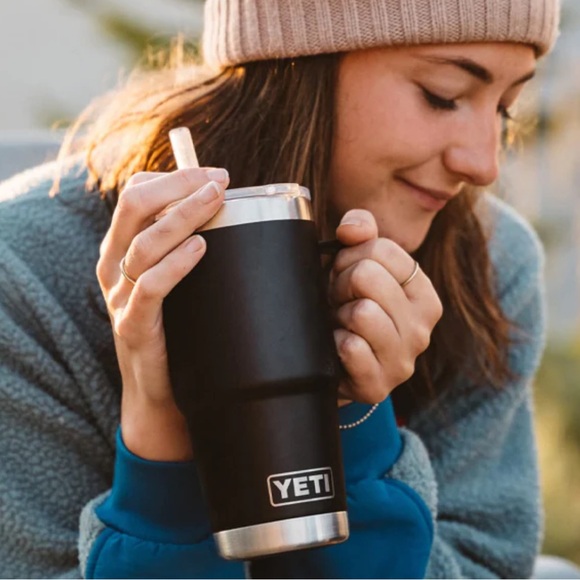 NWT 25oz yeti tumbler - Picture 15 of 16
